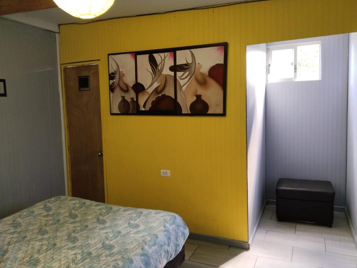 Hotel Hanau'Eepe Hanga Roa Exterior foto